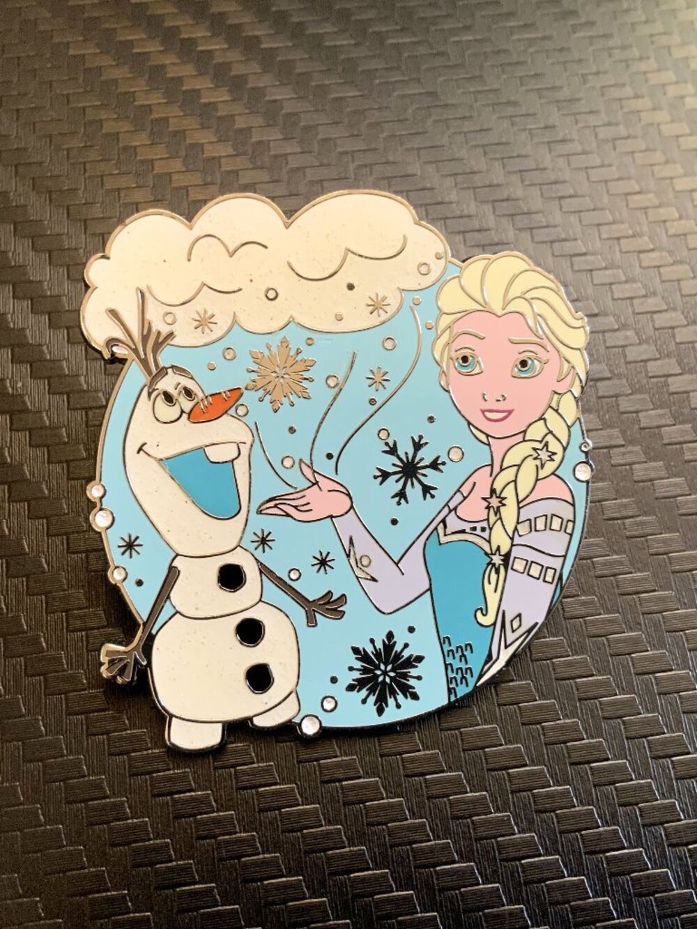 Disney Parks Disneyland Resort Frozen Elsa Olaf Pin 2022